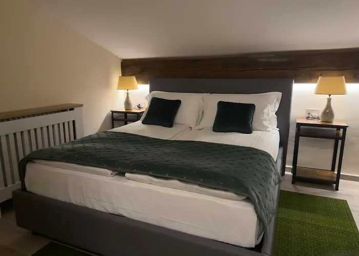 בית הארחה Il Cervo D'hotes אאוסטה