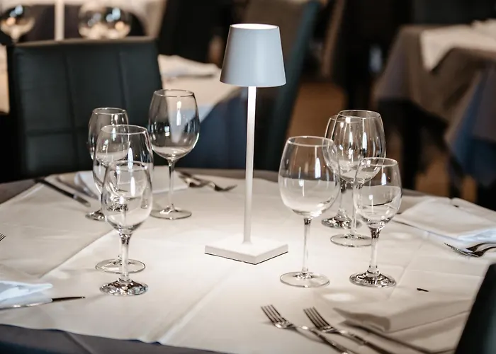 Il Cervo D'hotes 4* אאוסטה